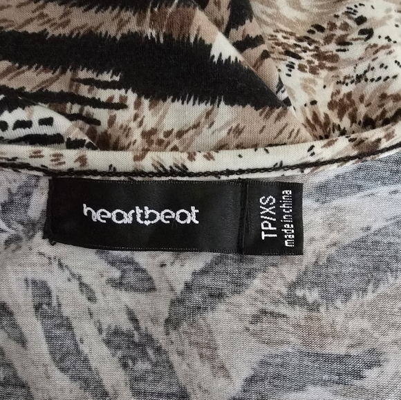 HEARTBEAT Women's Multicolored Animal Print Rhinestone Embellishment Tunic Dress - Picture 14 of 16